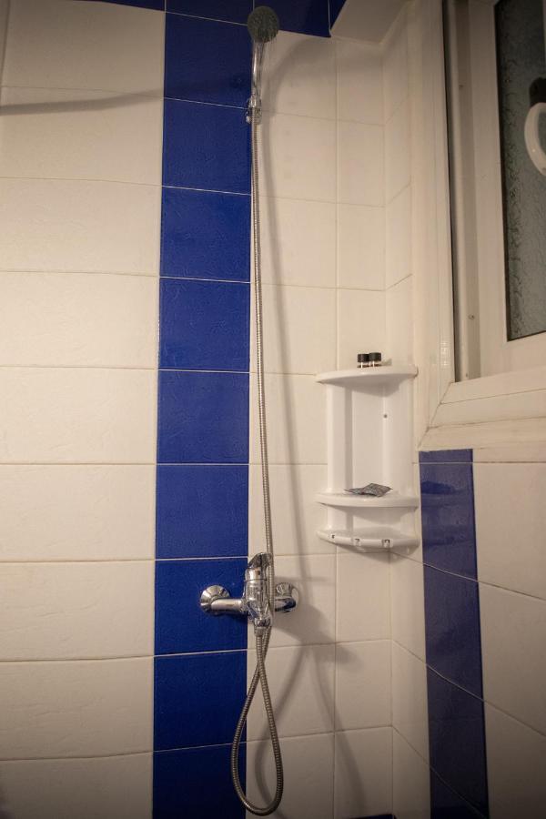 Ellanikou Apartment In Pankrati Vipgreece Atene Esterno foto