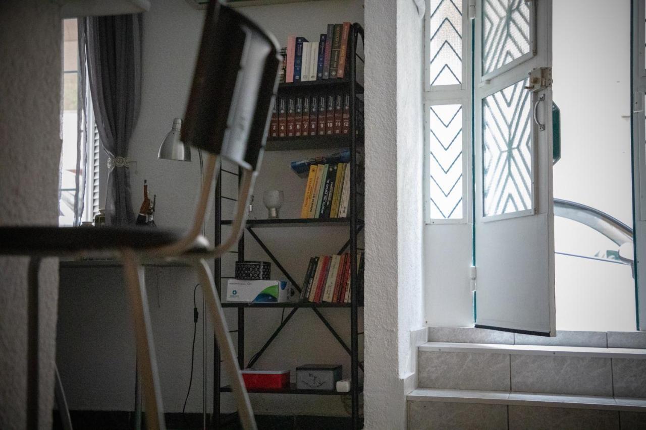 Ellanikou Apartment In Pankrati Vipgreece Atene Esterno foto