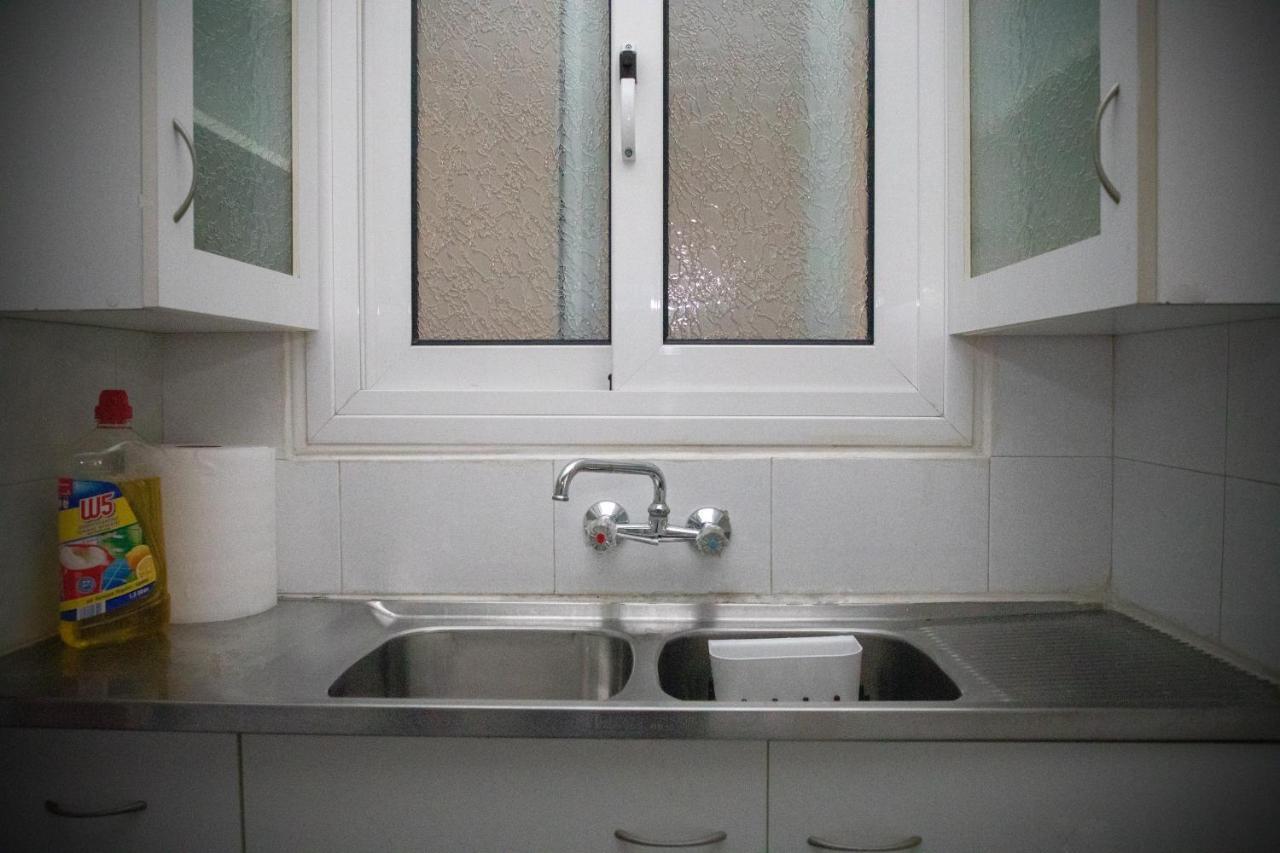 Ellanikou Apartment In Pankrati Vipgreece Atene Esterno foto