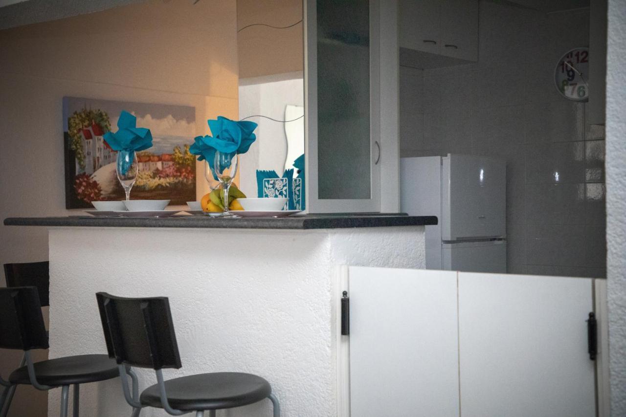 Ellanikou Apartment In Pankrati Vipgreece Atene Esterno foto